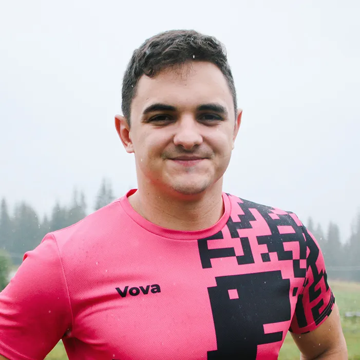 Головний тренер команди з тріатлону